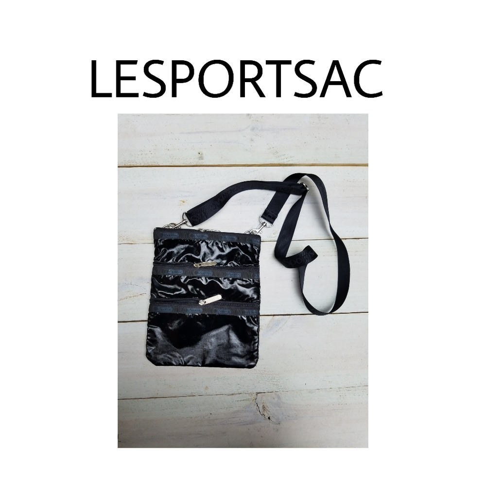 LESPORTSAC GLOSS CROSSBODY BAG